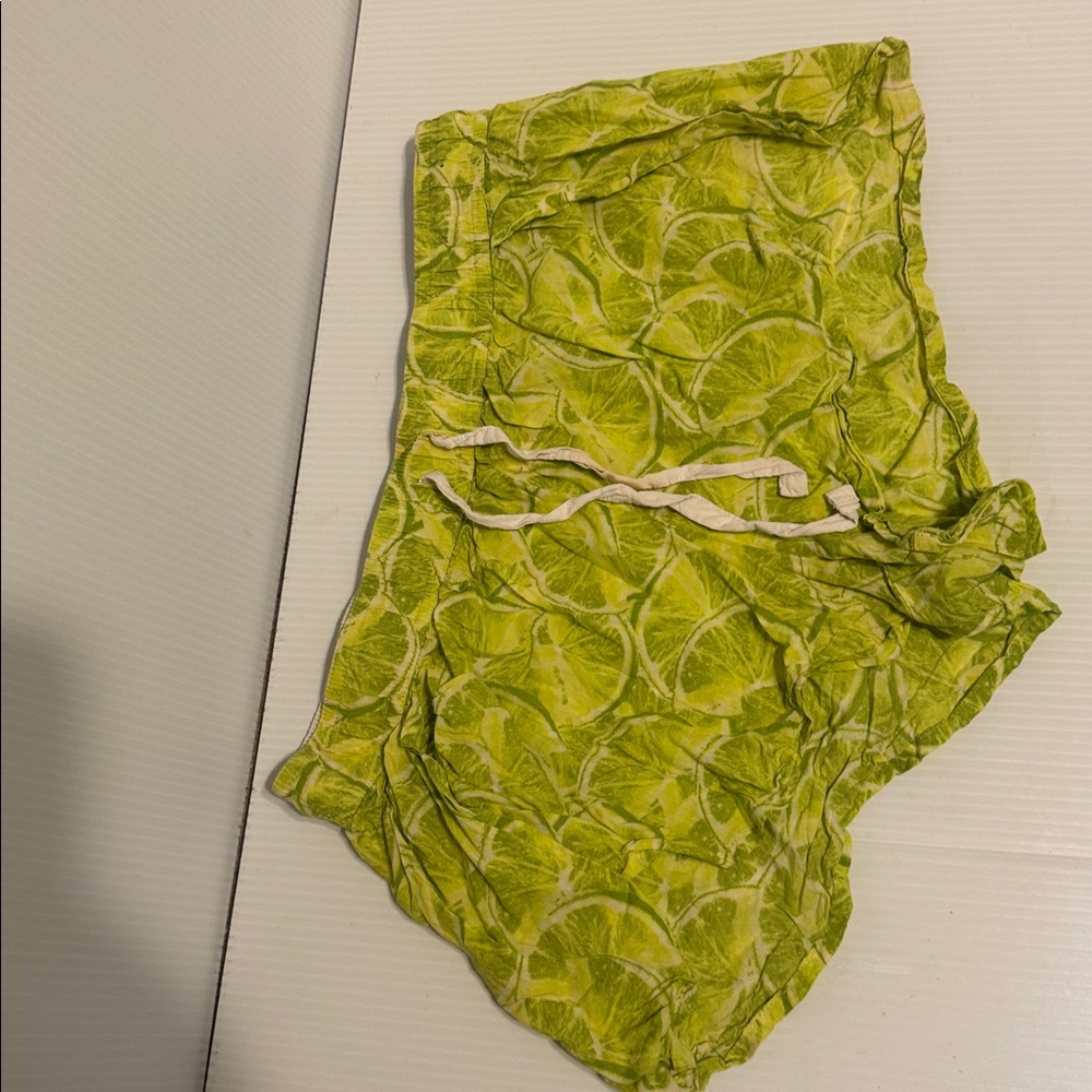 Victoria's Secret Lime Print Women's Shorts